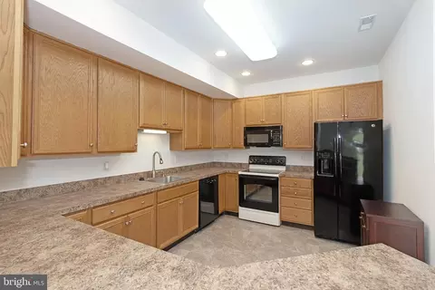 239 Camerton Ln, Townsend, DE 19734 photo 9