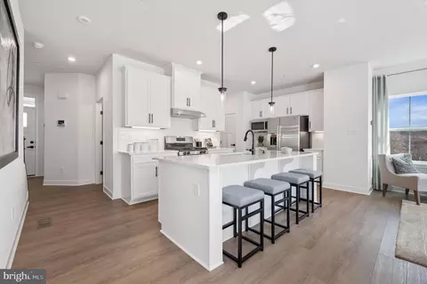 747 Rolling Oaks Way, Wilmington, DE 19808