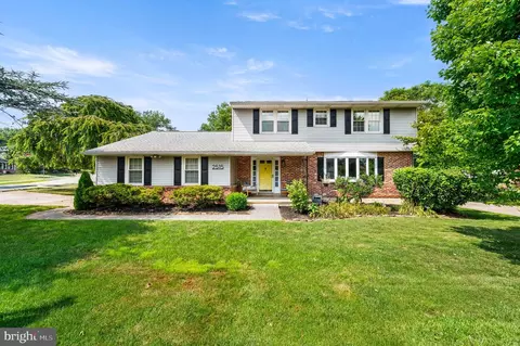 2515 Berwyn Rd, Wilmington, DE 19810