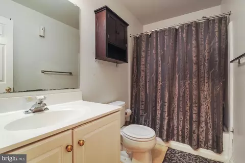 Entry Way - 321 Norman Dr, Newark, DE 19702 photo 6 of 6