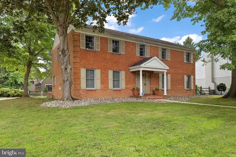 7 Aldham Ct, Wilmington, DE 19803