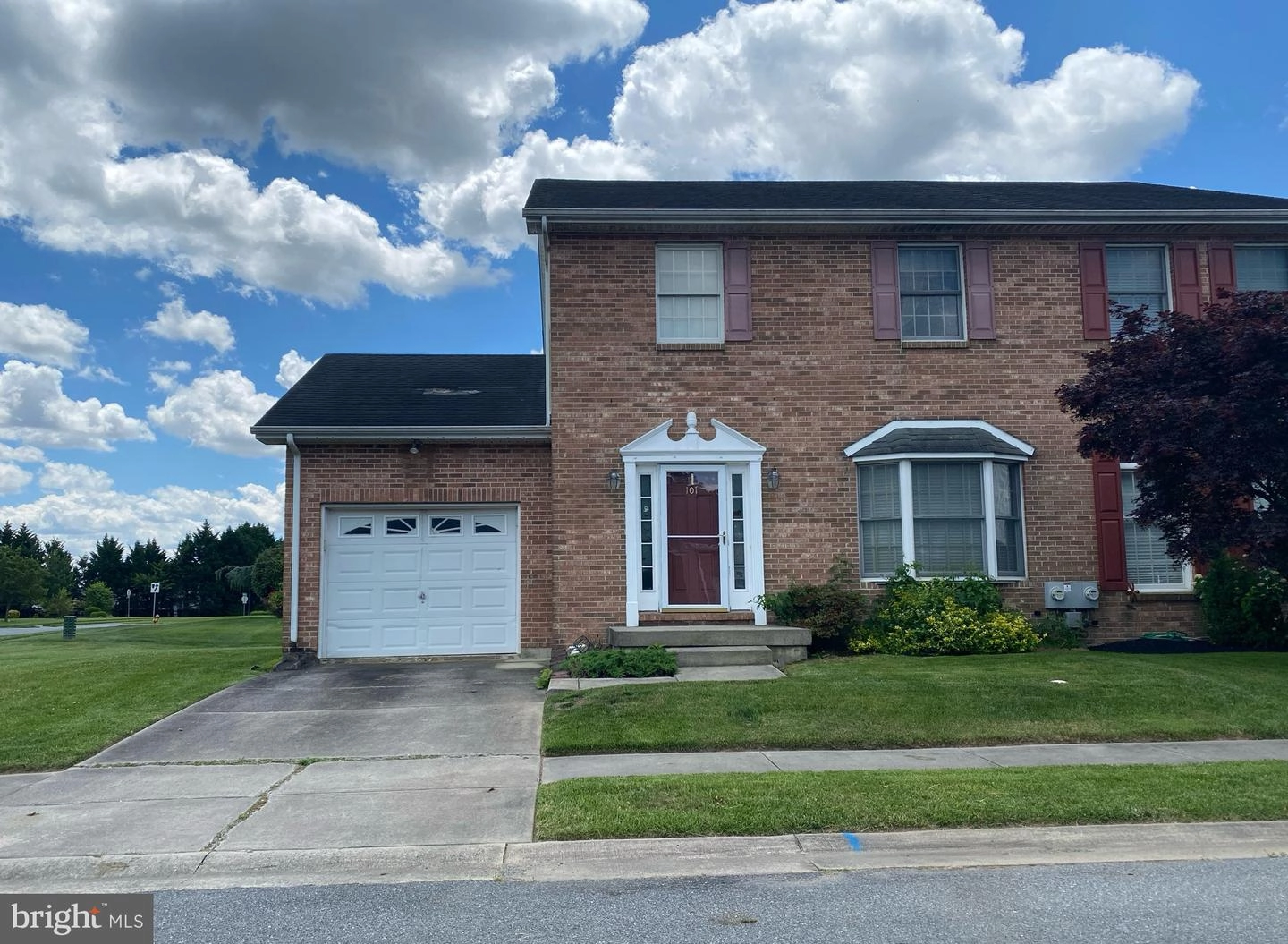 101 Mandalay Dr, Bear, DE 19701 photo 1