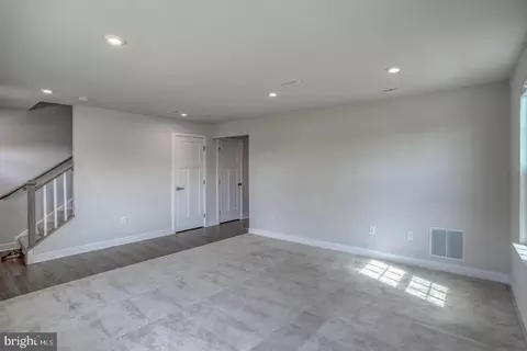 Entry Way - 315 E Cochran St, Middletown, DE 19709 photo 5 of 12