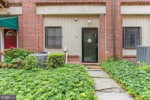 1880 Superfine Ln #5, Wilmington, DE 19802