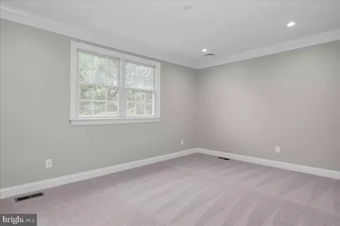 Bedroom - 8 Staten Dr, Hockessin, DE 19707 photo 3 of 4