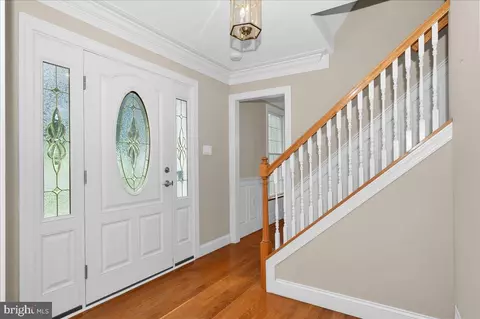 Entry Way - 8 Staten Dr, Hockessin, DE 19707 photo 2 of 2