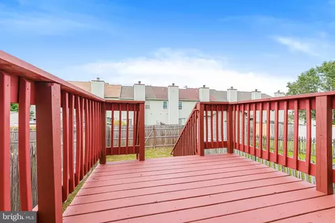 Exterior - 5 Foxton Dr, Newark, DE 19702 photo 1 of 4
