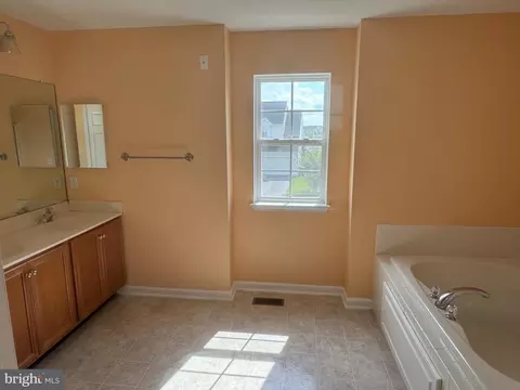 706 Tracy Cir, Townsend, DE 19734 photo 17