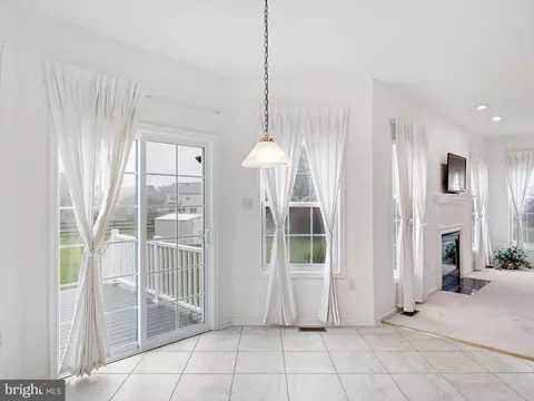 115 Amberwood Dr, Bear, DE 19701 photo 13