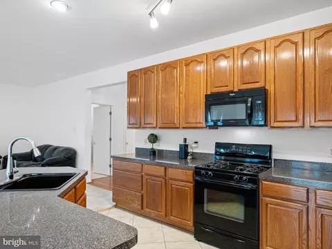 115 Amberwood Dr, Bear, DE 19701 photo 14