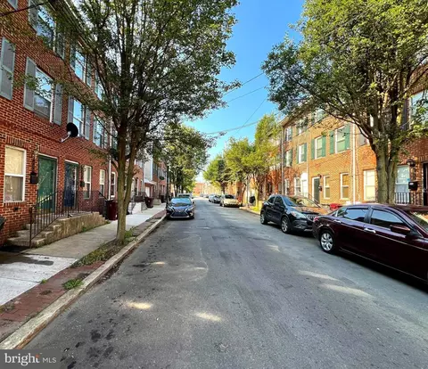 818 Kirkwood St, Wilmington, DE 19801