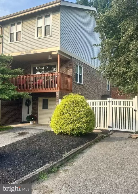 5001 N Tupelo Turn Turn, Wilmington, DE 19808