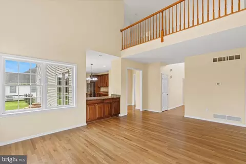 Living - 115 N Gabriel Dr, Bear, DE 19701 photo 4 of 6