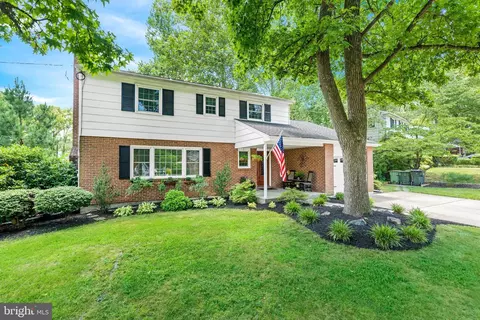 237 Pennwood St, Newark, DE 19713