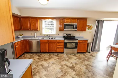 107 Wortham Ln, Bear, DE 19701 photo 13