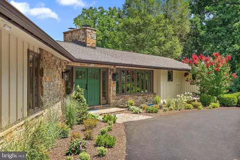 109 Quintynnes Dr, Wilmington, DE 19807