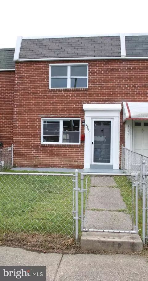 1305 Maple Ave, Elsmere, DE 19805