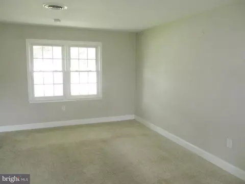 Living - 809 S Cass St, Middletown, DE 19709 photo 1 of 1