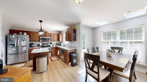 132 Couples Dr, Newark, DE 19702 photo 4