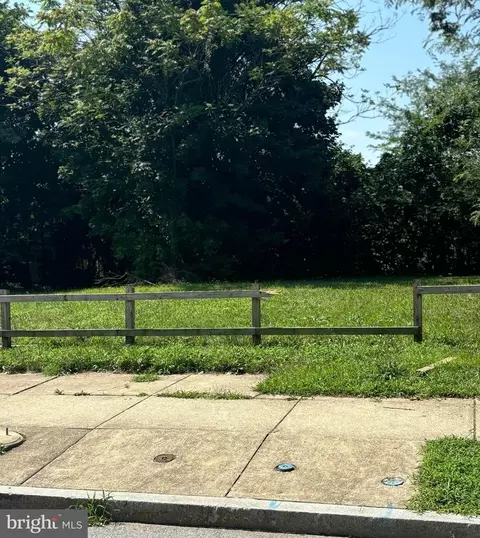 48 E 22nd St, Wilmington, DE 19802