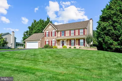858 Bullen Dr, Middletown, DE 19709