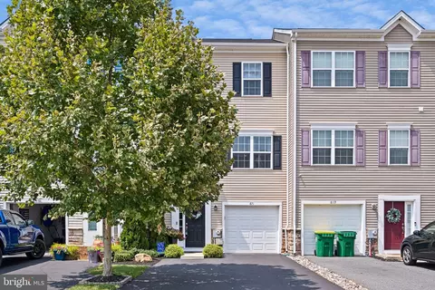 871 Lissicasey Loop, Middletown, DE 19709 photo 4