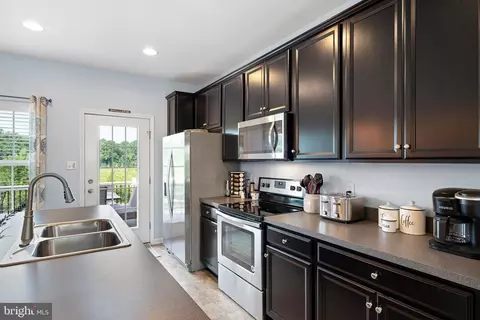 871 Lissicasey Loop, Middletown, DE 19709 photo 13