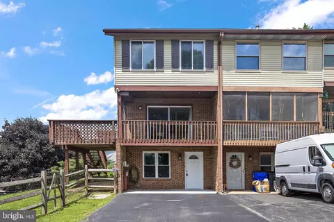 5834 Tupelo Turn Turn, Wilmington, DE 19808