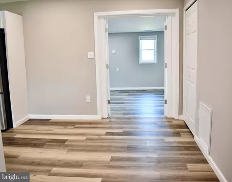 Entry Way - 2 Emerson Pl, Newark, DE 19702 photo 4 of 4