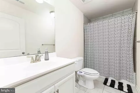 Bath - 537 Liam Pl, Bear, DE 19701 photo 2 of 2