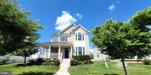 406 Leo Ln, Bear, DE 19701