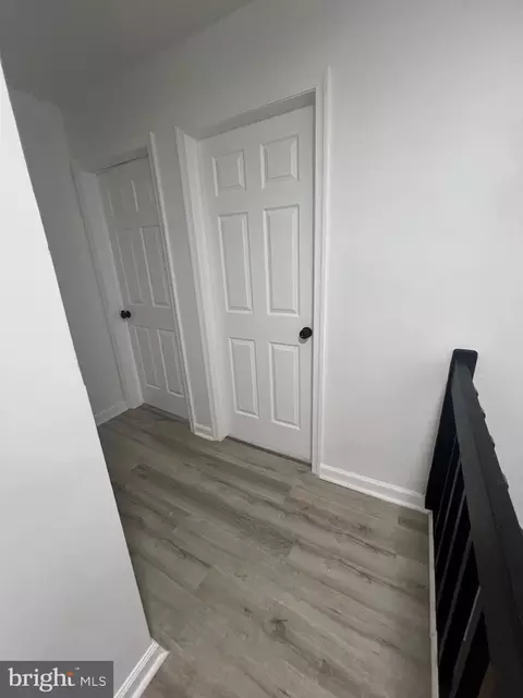 Entry Way - 1504 Barnaby St, Newark, DE 19702 photo 6 of 6