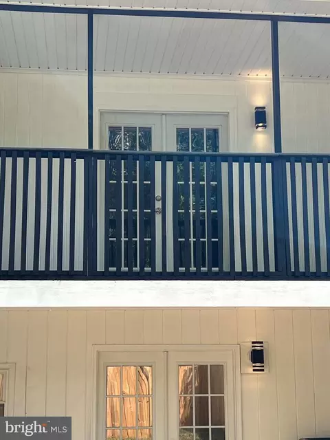 Exterior - 1504 Barnaby St, Newark, DE 19702 photo 5 of 6