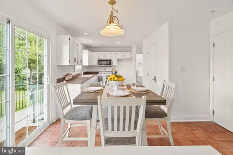 Dining - 7 Renee Ct, Newark, DE 19713 photo 5 of 5