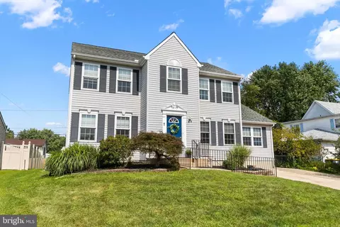 Exterior - 7 Renee Ct, Newark, DE 19713 photo 3 of 7
