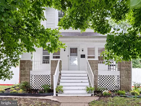 2 Brookview Ave, Claymont, DE 19703