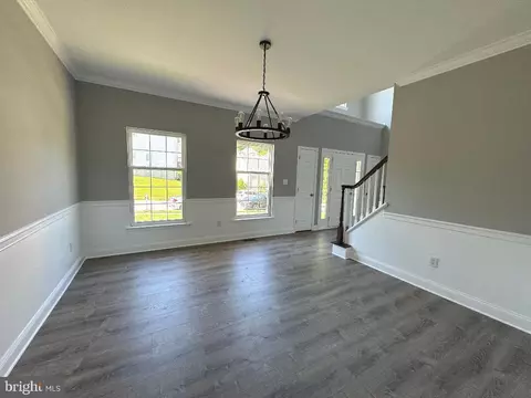 Living - 9 Robert Rhett Way, Newark, DE 19702 photo 5 of 21