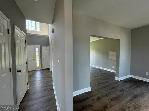 Entry Way - 9 Robert Rhett Way, Newark, DE 19702 photo 13 of 23