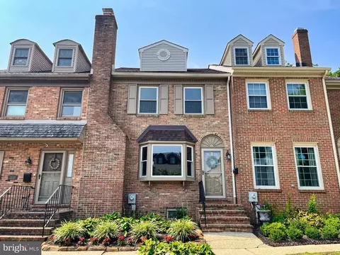 2112 Fairfield Pl, Wilmington, DE 19805