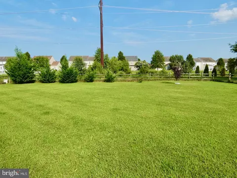 Exterior - 509 Aviemore Dr, Townsend, DE 19734 photo 13 of 20