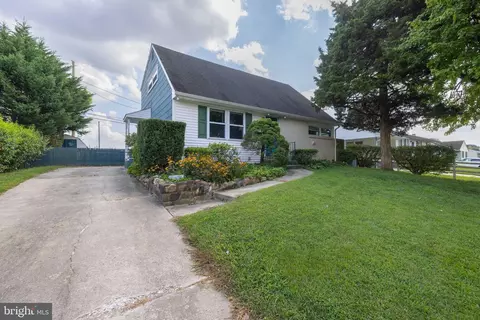 612 Ilse Dr, Newark, DE 19713