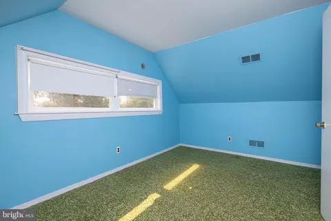 Bedroom - 612 Ilse Dr, Newark, DE 19713 photo 5 of 6