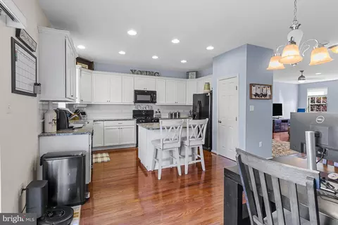 Kitchen - 912 Shepard Ave, Bear, DE 19701 photo 2 of 6