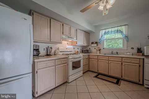35 Dawes Dr, Newark, DE 19702 photo 16