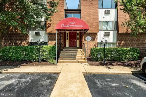 610 W 11th St #11, New Castle, DE 19720