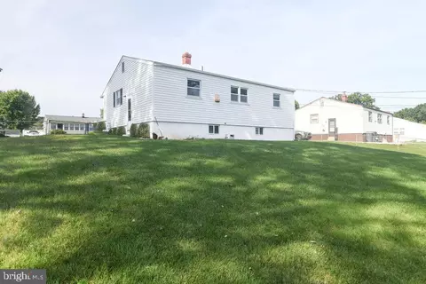 328 Tamara Cir, Newark, DE 19711 photo 15