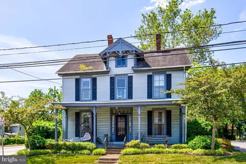 133 W Main St, Newark, DE 19711