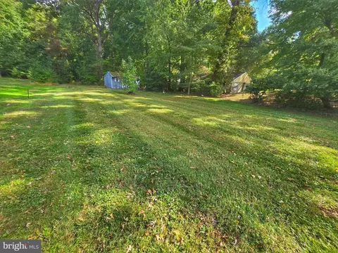 Exterior - 2856 Wrangle Hill Rd, Bear, DE 19701 photo 8 of 8