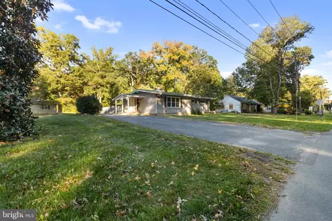 Exterior - 2856 Wrangle Hill Rd, Bear, DE 19701 photo 3 of 8