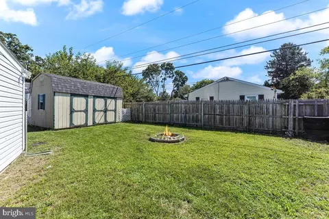 Exterior - 1100 Greentree Rd, Newark, DE 19713 photo 6 of 6